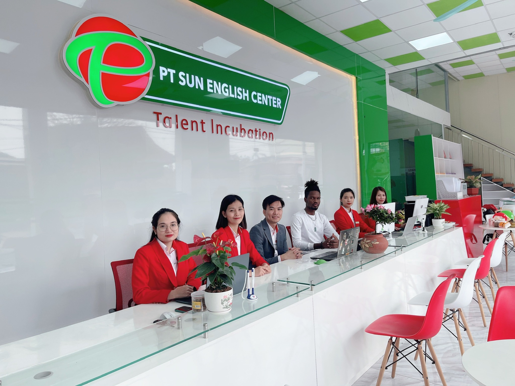 Về PT SUN ENGLISH